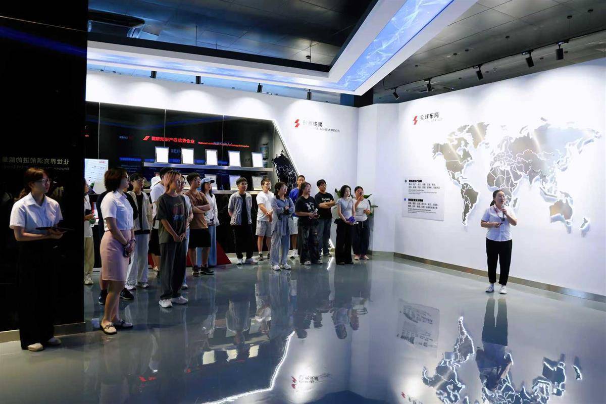 荆门音乐节赠送应届毕业生门票，助力260余名大学生就业